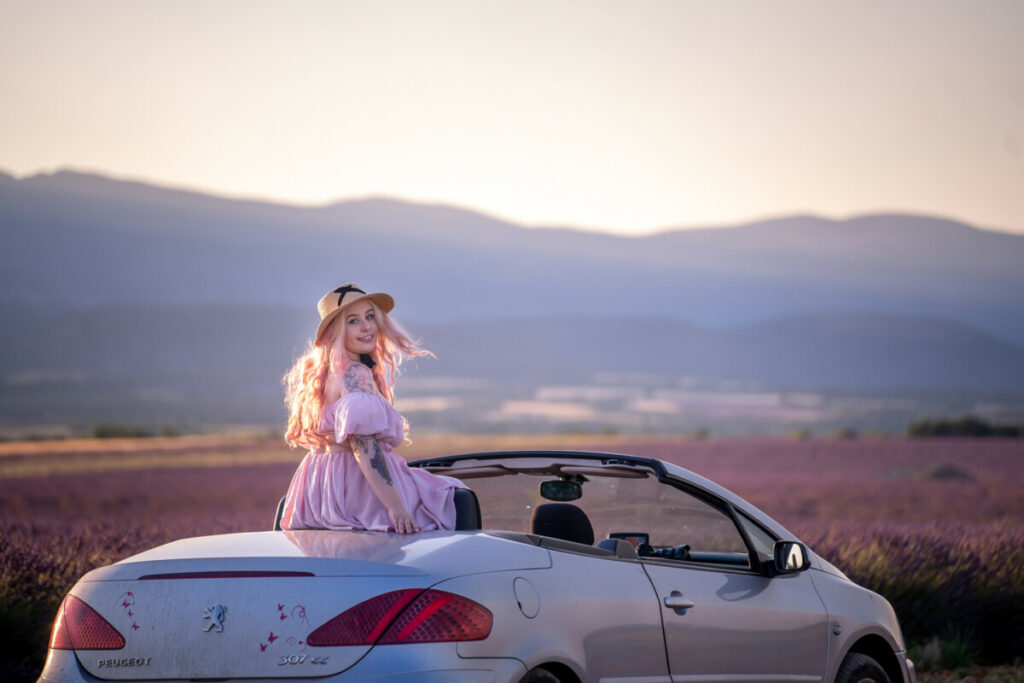 InMyCar sunrise photoshoot at Valensole Eny Therese Photography