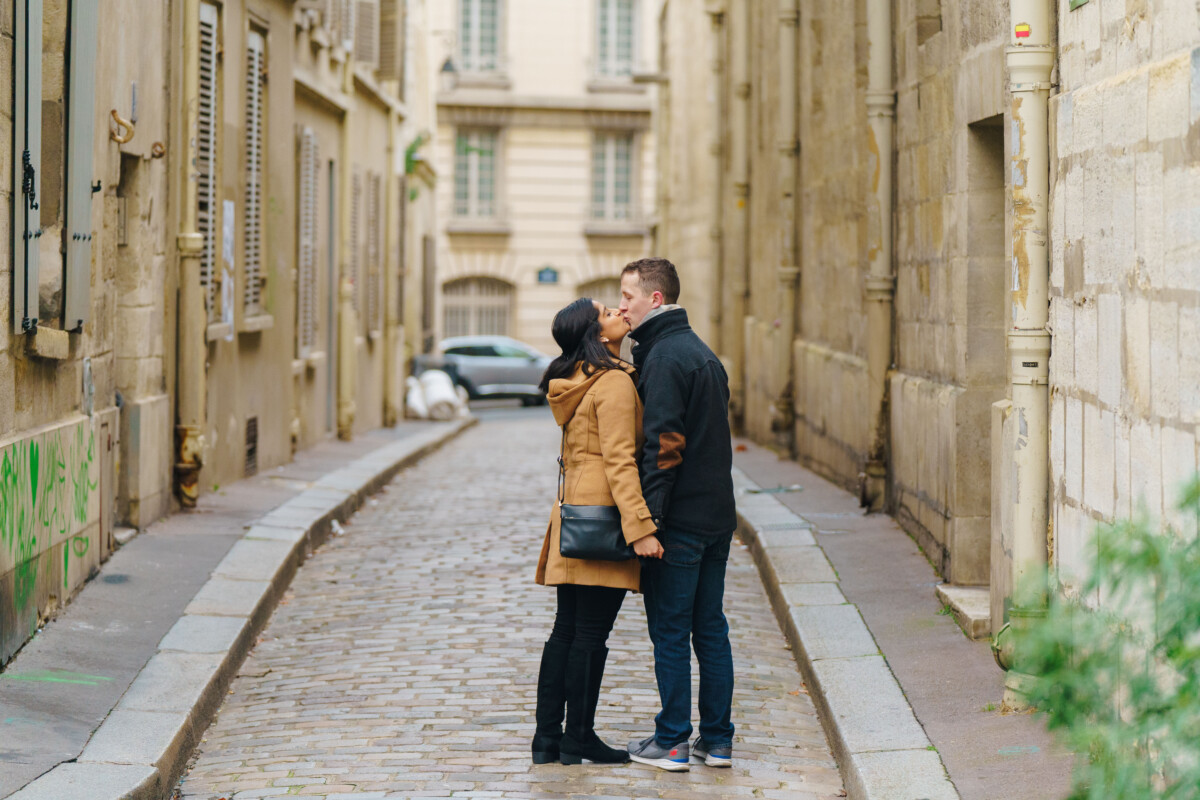 Honeymoon photoshoot Pantheon Paris by Eny Therese Photography