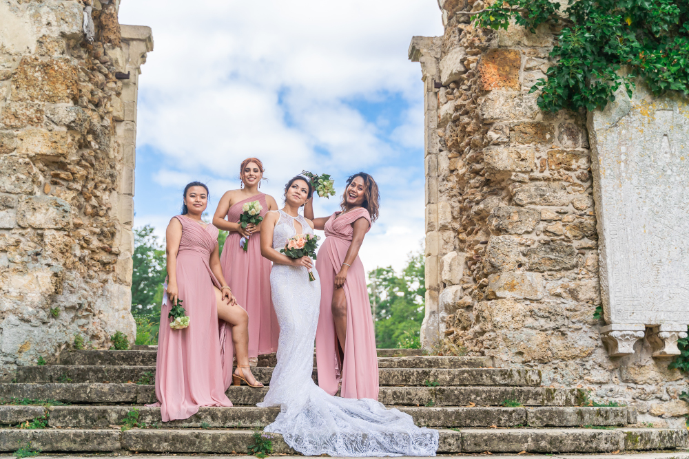 Wedding at Abbaye des Vaux de Cernay by Eny Therese Photography