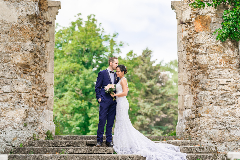 Wedding reception at Abbaye des Vaux de Cernay by Eny Therese Photography