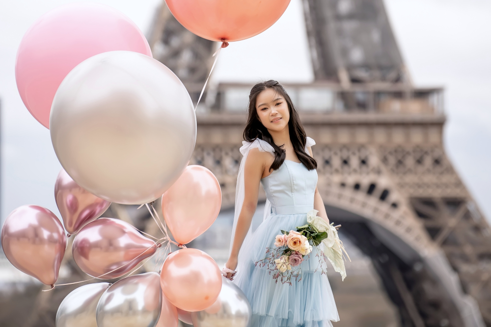 sweet seventeen Birthday photoshoot Paris by Eny Therese Photography