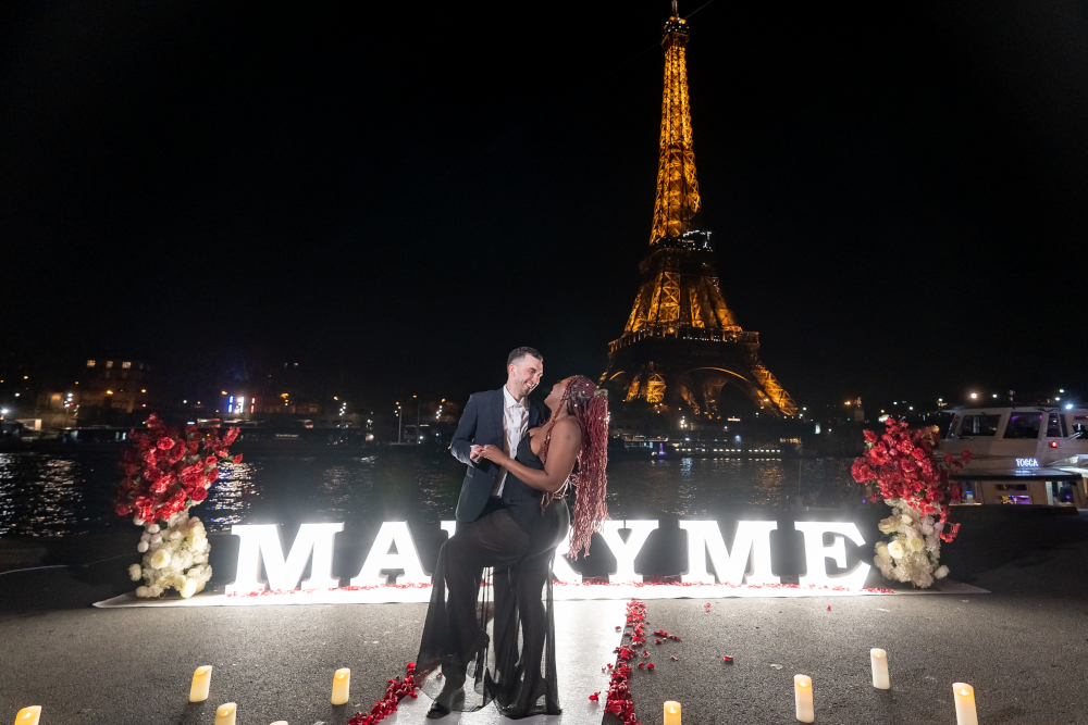 Evening surprise proposal in Paris by Eny Therese Photography