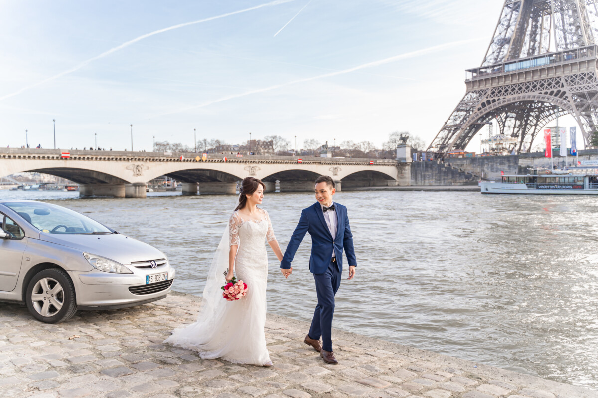 Wedding photoshoot at Eiffel Tower Paris by Eny Therese Photography