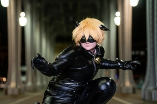 cosplay chat noir in Paris